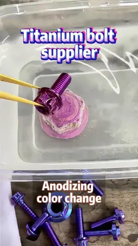 The magical color change reaction is actually the anodizing reaction of titanium bolts #titaniumbolts #oxidation #motorupgrade #modification #sourcefactory 