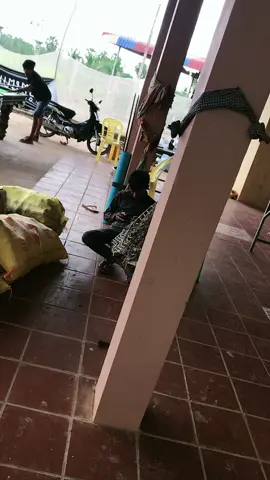 #មិចប្រកាន់ចឹង😂
