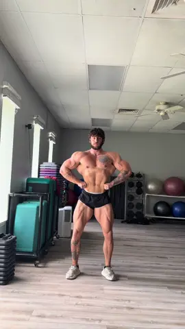#bodybuilding #classicphysique 