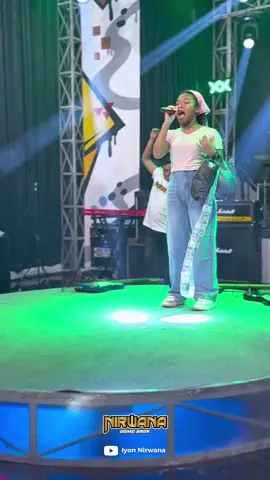 Aku Suka Nonton Sound Horeg @Desiiafrikaaa_  Ytc: Iyon Nirwana #fyp #tiktokhits #tiktoksong #youtubemusic #nirwana 