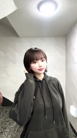 추워지는 날씨 감기 조심해요 🤧 #후드티추천 #무센트