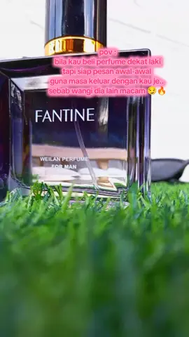 Bukan perfume biasa weh, bau dia sekali lalu je dah buat orang menoleh 😍Kalau pakai time dating, confirm pasangan taknak lepaskan! 🌹✨ #perfumetiktok  #baulainmacam  #coulevibes #perfumemurahtapimewah  #tiktokmademebuyit #fyp #xyzbca 