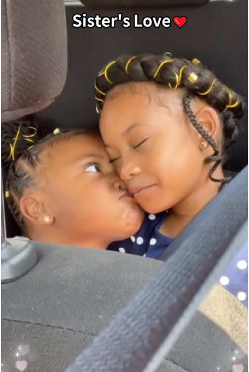 Big sister little sister bond#SisterlyLove#BigSisLittleSis#SisterBond#Sisterhood