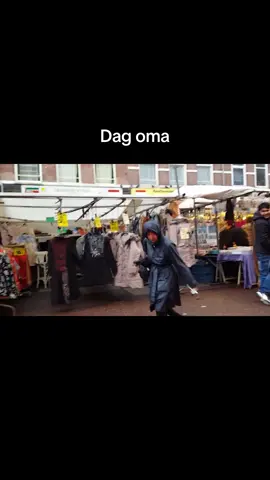 Boze oma uit Amsterdam #fyp #voorjoupagina #shorts #oma #ams 