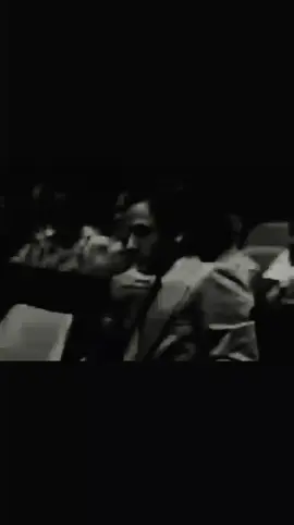 شعور الندم هو شعور مؤلم بالحزن أو الذنب ناتج عن ندم الشخص على تصرفاته أو قراراته السابقة التي يرى أنها كانت خاطئة أو مؤذية، سواء أكانت أفعالاً قام بها أو أفعالاً لم يقم بها.#اكسبلور #explor #تيد_باندي 