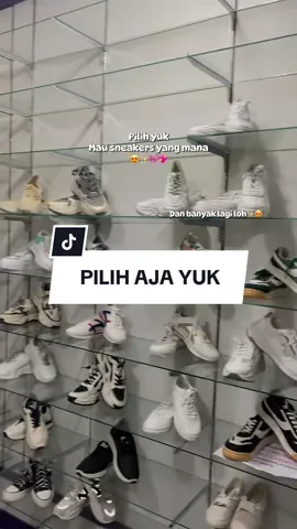 Spesial pembelian ada free kaos kaki loh✨😍😋#sneakers#sneakers#sneakerwanita #sepatuwanita#sepatuolahraga   