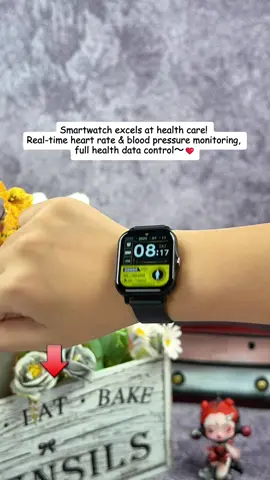 This smart watch is so functional!!Go get one ⌚️⌚️#smart #watch #smartwatch #functional #goodies #tiktokmademebuyit #tiktokshop #foryou #fyp #tiktokshoprestock 