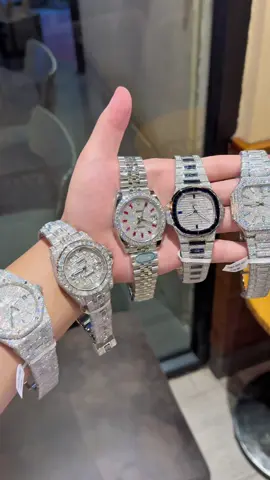Đồng hồ kim cương cho các anh trai chịu chơi + chịu chi #xuhuong #nghiendongho #donghodep #dongho #donghonam #donghovip #hoanggiawatch⌚️ #kimcuong 