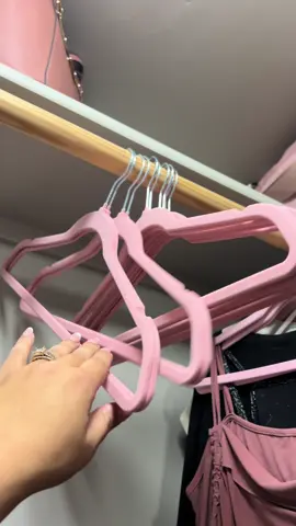 Velvet hangers for the win!  #fentysuperbrandday #LanguageLearning #fyp #foryou #foryourpage 