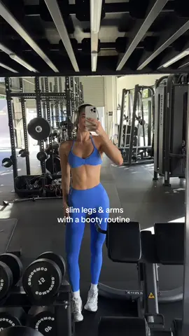 If you want slim arms, lean legs AND a nice booty here’s the real formula: ✨ Step 1: Calorie deficit if you have fat to lose (skip if you don’t). ✨ Step 2: Eat protein + whole foods (red meat too). ✨ Step 3: Heavy compound lifts (your workouts should feel like a struggle). Glute days ⬇️ Workout A: • Cable abductions • Squats • Bulgarians • Hip thrusts Workout B: • Cable abductions • Hip thrusts • Split squats • RDLs Plus: • 2 upper body days • Daily hot girl walks • Don’t focus on calories burned.. focus on building shape gym fits from @DFYNE code KIARA ✨ #fitnessjourney #workoutroutine #toned #slim #gluteworkout 
