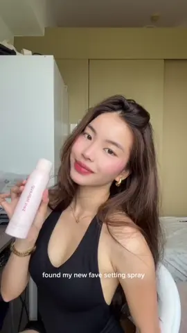 found my new fave setting spray! #fyp #makeup #settingspray #makeuptutorial #fypage 