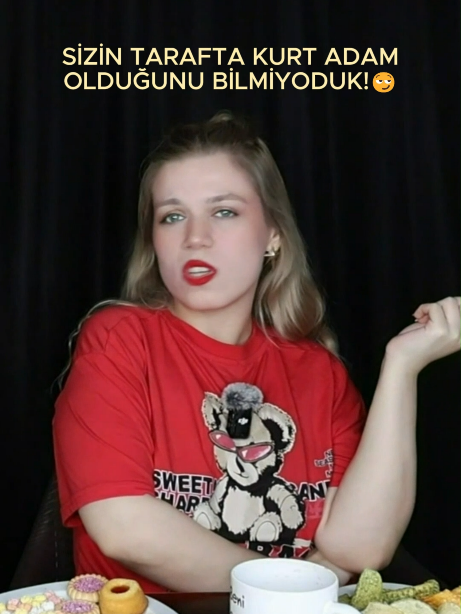 DÜĞÜNDE KILLI BACAK SKANDALI😱 @irem.demii YOUTUBE: AADemiTV BÖLÜM ADI: DİNLİYORUZ VE YARGILIYORUZ: BİR KIL TÜY MESELESİ  ağda,epilasyon,lazer,jilet (SİZDEN GELENLER) #demitv #shorts #komedi #komik #podcast