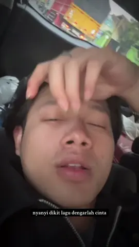 HAHA langsung dijawab to the point, alias bilang aja lu males nyanyiinnya🫵🏻🤣 #ronyparulian #wearegeng #fyp