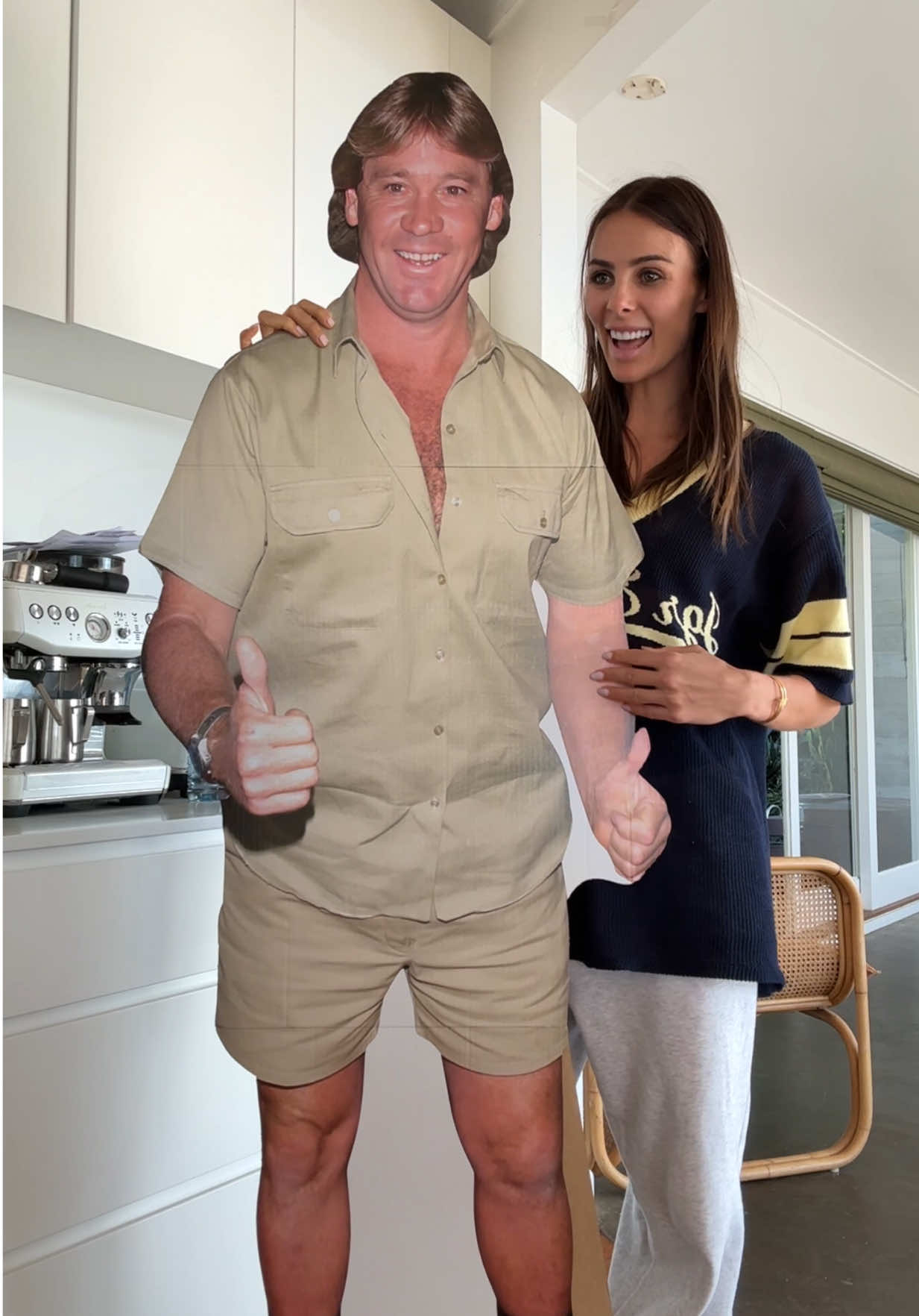 this party prep has kept me awake for 6 weeks. I couldn’t let this kid down, his steve irwin obsession is real & there’s not many specific party decorations for it 