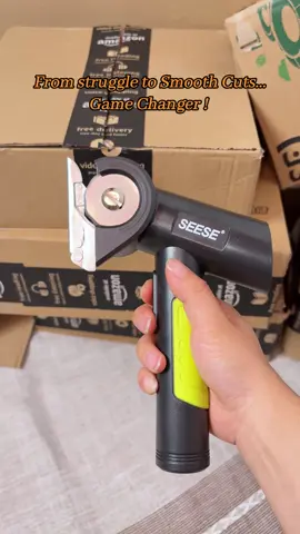 Whoever invented this deserves a raise. #garagemusthave #onsalenow️️️🔥🔥🔥🔥 #fallfreshness #cardboardcrafts #tiktok 