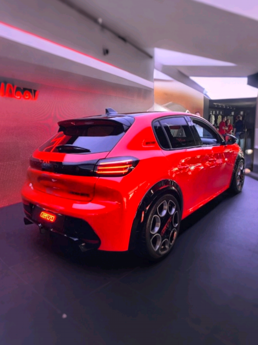 Voici la Peugeot 208 Gti 🔥  280ch électrique, digne héritière de la 205 Gti? #salondelyon #lyon2025 #salonAutomobile #Salonlyon #salonautodelyon 
