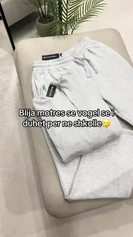 Dergoja motres😜 #albania #fyppppppppopppppppppp #gocatshqiptare #fypシ゚ #viral 