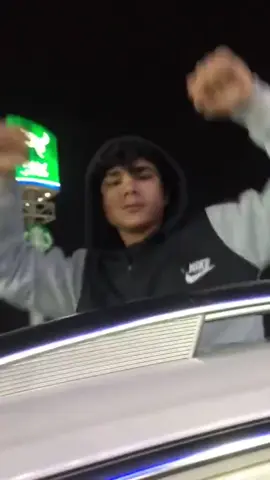إن لله وإن إليه راجعون 💔وجعتوني عليكو يا اخواتي  ربنا يرحمك يارب انت كمان وجعت قلبي عليك يا امير حرقت قلبي انت وسمير عليكو ربنا يرحمك يا رب انت وسمير حقك لازم يرجع يا حبيبي حقك راجع باذن الله  #امير_اسمع #سمير_اسمع 