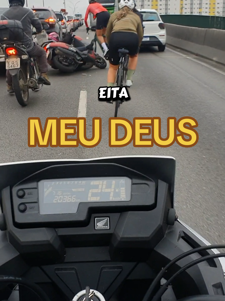 infelizmente acontece amoça ainda xinga a outra. #moto #motovlog #oração 