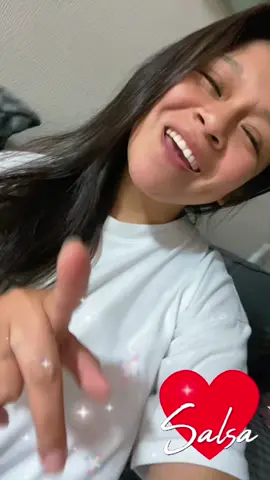 Que linda canción 🥰🎶🎶🎶#holis #feliz #amorbonito #ohhhhh🤭🤭 #fyp 