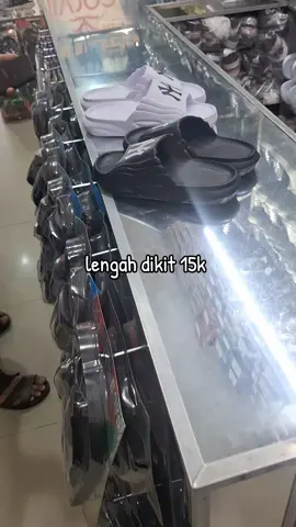 sandal slop pria anak dan dewasa  #sandalslop #sandaldewasa #sandalsloppria 