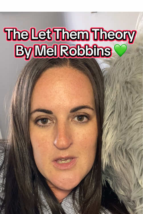 The let them theory by Mel robbins is a proven method that teaches you how to protect your time and energy and focus on what matters to you ! If you’re struggling to achieve your goals or feel happier the problem isn’t you !it’s the power you give to other people ! This book can set you free , and help you release that cycle of trying to manage everyone and everything around you ! This is life changing ❤️#letthem #letthemtheory #books #selfhelpbooks #overthinker 