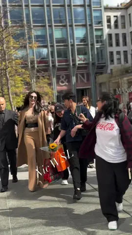 Wow so perfect🫠 #fayeinmilanfashionweek  #ฝ้ายพีรญา #fayeperaya #faye_malisorn #faye #MaxMaraSS26 #MaxMaraWhitneyBag #MFW #MilanFashionWeek 