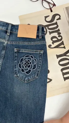 𝐑𝐨𝐬𝐲 𝐉𝐞𝐚𝐧𝐬 - 𝐓𝐡𝐞 𝐞𝐬𝐬𝐞𝐧𝐭𝐢𝐚𝐥 𝐉𝐞𝐚𝐧𝐬. #NewJeans #veosbykhanh #jeans 