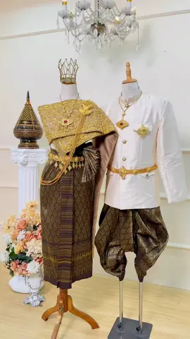 🎉 Alo alo, trang phục Khmer nhà BảoWedding lại vừa cập nhật thêm “mẫu mới” cho mùa cưới năm nay rồi nè! 😍 Ai bảo màu truyền thống là không nổi bật chứ, nhìn bộ này thôi là đã thấy chanh sả level max rồi nà 🤭#Baowedding #khmertiktok #binhduong #xuhuongtiktok #khmer 