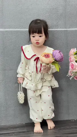 Bộ pijama xinh cho bé gái 6kg-30kg #thoitrangtreem #setxinhchobe #bodaitaychobe #bopijamabegai #miushoptb 
