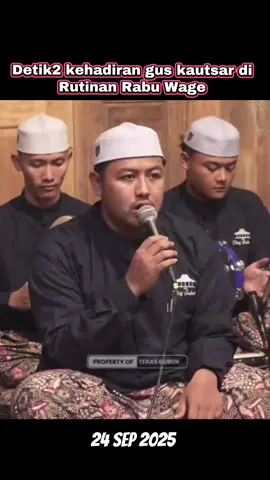 Detik2 kehadiran gus kautsar di  Rutinan Rabu Wage  #guskautsarploso #guskautsar #ningjazil #terasgubuk #fyppppppppppppppppppppppp 