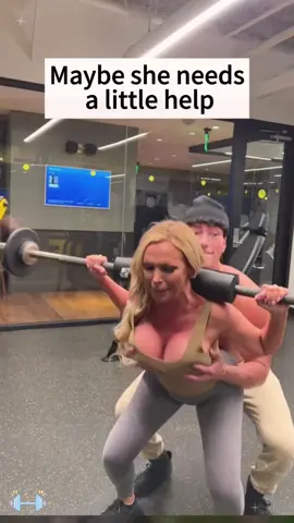 Gym girl needs help#gymbro #funnygymbro #gym #gymgirl #gymrat