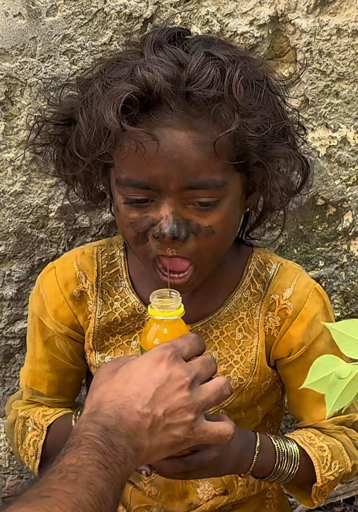 6-Year-Old Abandoned Gaza Girl - : Hind Rajab's Heartbreaking Story part 1 #fyp #gaza #hindrajab #rescued #tiktokviral 