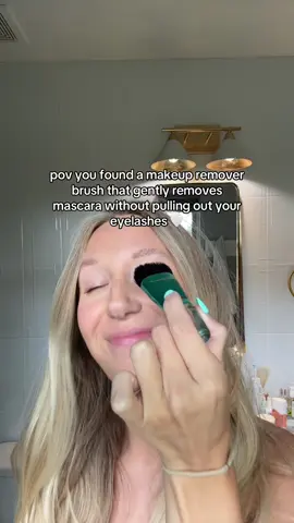 the best makeup remover brush ✨ #makeupremoval #makeupremover #beautyhacks 