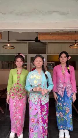 versi kebaya encim nya ada di komen etalase 16 yaa#kebaya #kebayaencim #fyp #foryoupage #4u 