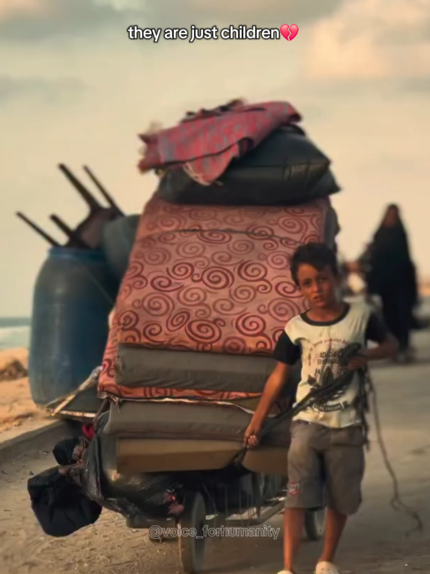they are just children 💔  #children #humanity #gaza #world #fyp 