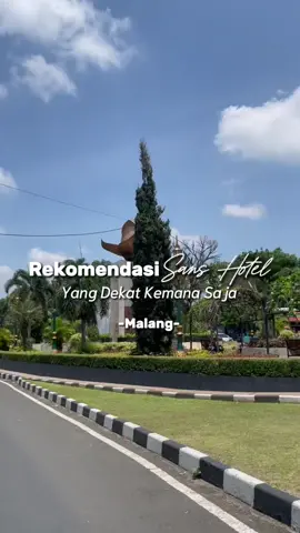 Wah nemu hotel dket kemnaa aja 😭 . Buruan booking via aplikasi @RedDoorz Indonesia dan masukin kode promo “Yuknginep” buat potongan diskon. . #berkeSANS #REDTRAVELERS  #hotelmalang #hotelmalangmurah #rekomendasihotelmalang 