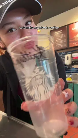 Diabetes in a cup🤭 #starbucks #fyp #viral #trend #foryoupage 