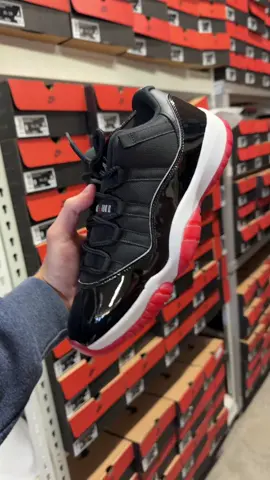 Restock! #fyp #kicksonfire #viral #sneakers #taylorswift 