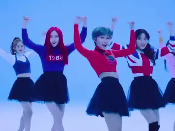 id so let skz go for all these groups back #kpop #edit #girlgroups #momoland #aoa #loona #everglow #cherrybullet #izone #redvelvet #gugudan #gfriend #nostalgia #fyp #viral :3