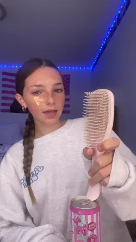 GRWM for school! #grwm #alani #viral @Youth To The People @Too Faced @Rare Beauty @Charlotte Tilbury @Evereden @makeupbymario @ILIA Beauty @Alani Nutrition 