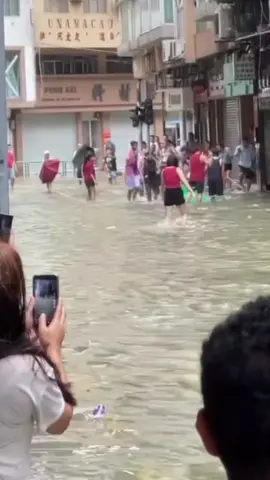 OFW sa Macau nagpasalamat sa Bagyo naka huli ng malaking isda.#tiktokviral #trend #news #newtiktok #tiktok #newtiktok #news #trend #trending #viralvideo #new 