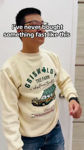 Christmas sweatshirt #griswoldfamilychristmas #90smovies #christmastraditions #christmastreefarm #sweatshirt 