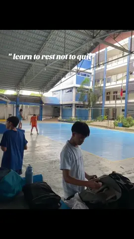 Pahinga lang tapos laban ulit!#volleyballworld #volleyball #oppositespiker #varsity 