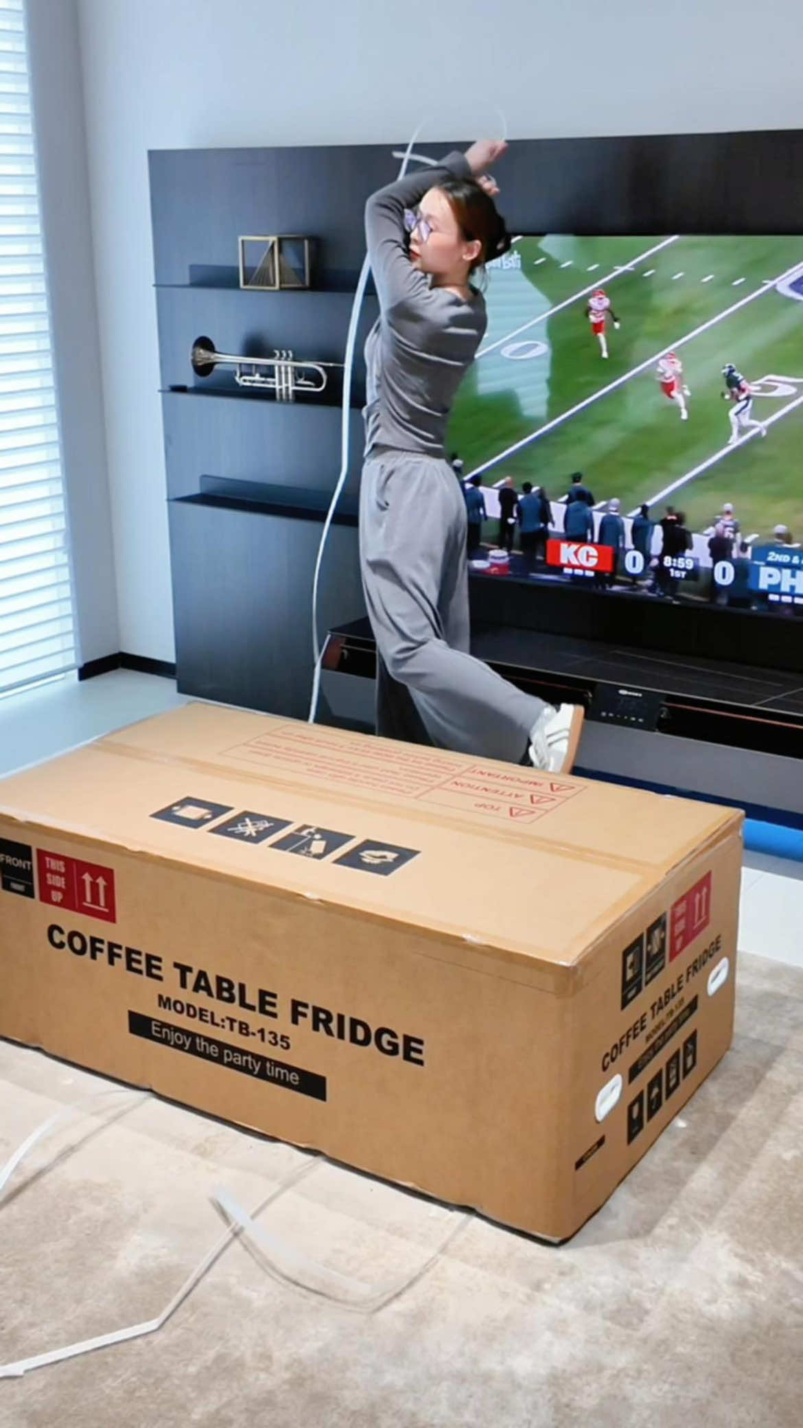 Happy partner in the living room bought for my family！💕#unboxing #smartcoffeetable #livingroom #smarthome 