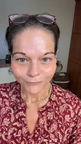 @Revive Lux #Wrinkle #SmokersLines #LipRedLightTherapy #Over40  #Tiktokshopcreatorpicks             