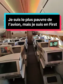 Petite balade pour se dégourdir les jambes dans un A380 #A380#emirates#miles#americanexpress#spotter 
