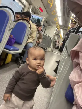 Lucuuu amayy #cute #fyp #keretaapisulsel 