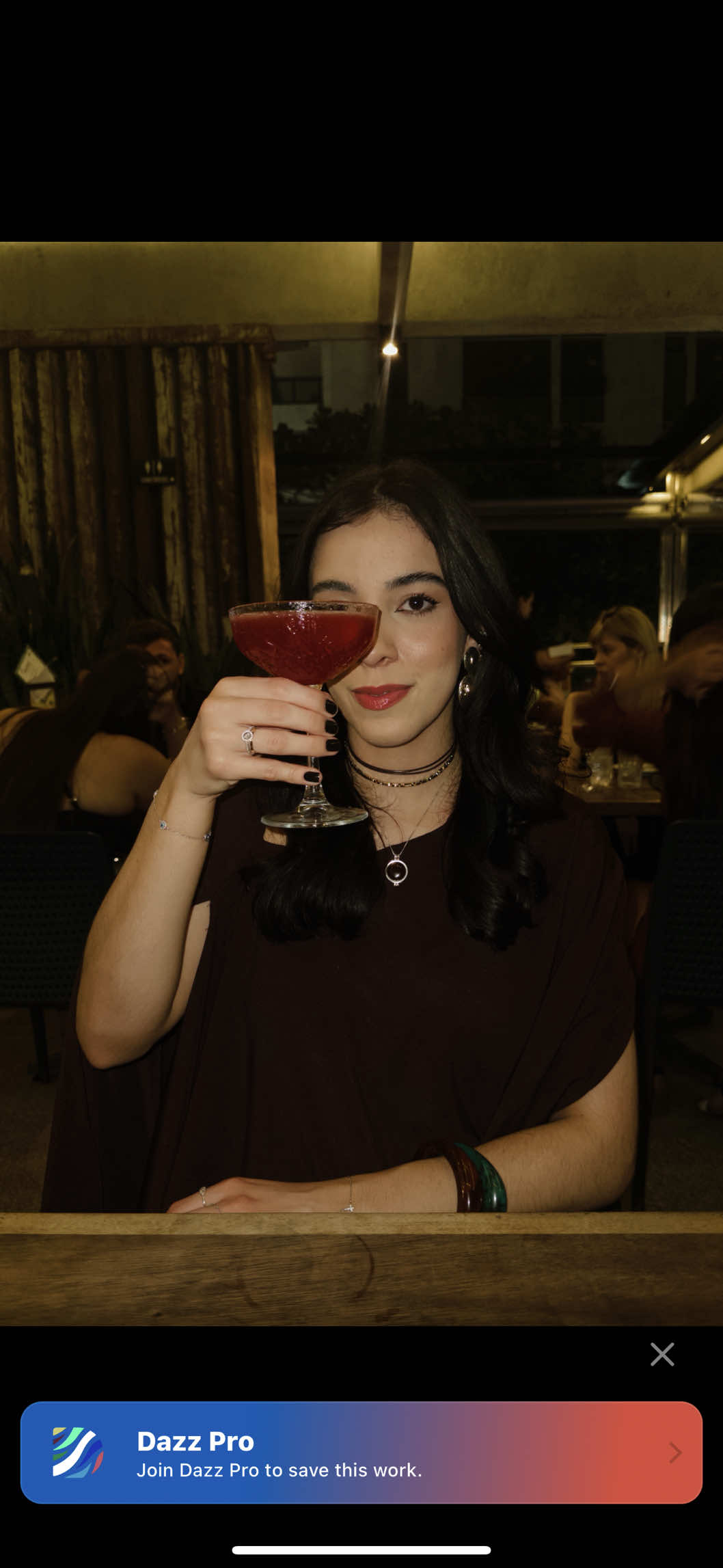 Make para curtir a noite carioca 🤩 #makeuptutorial #makeuptrend #viraliza #creatorsearchinsights #foryoutiktok 