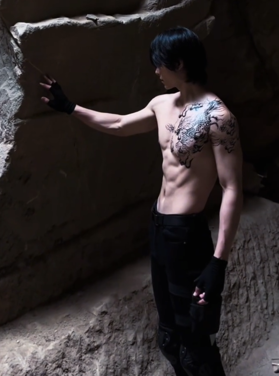 kalau liat di xhs di douyin setiap orang yang cosplay Zhang Qiling ga pernah gagal 😭😭 cakep2 semuaaa pliss minta satu bole gaa #xuhuong #xiaoge #zhangqiling #daomubiji #timeraiders 